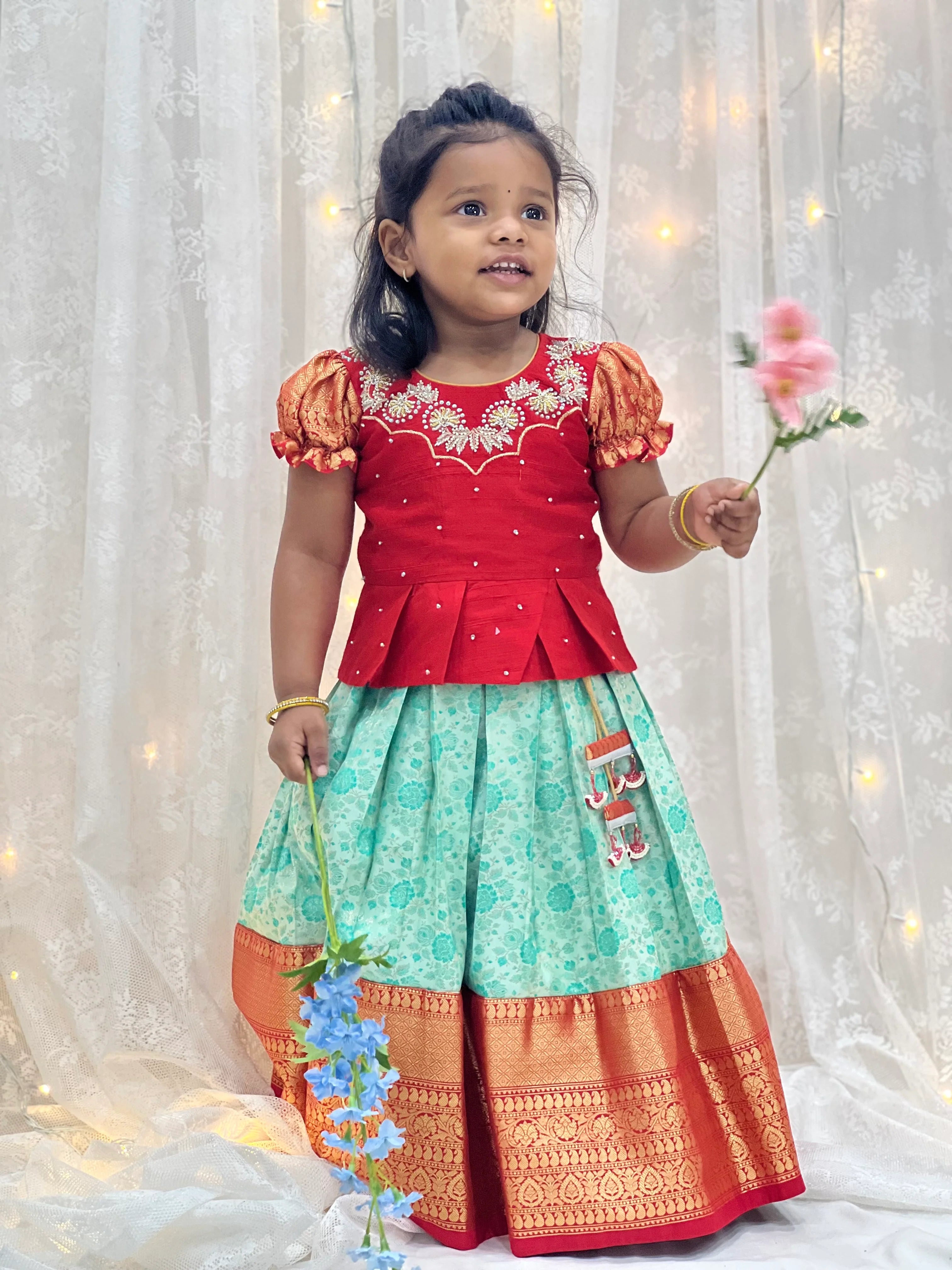 Age: 2-3 year (Lehenga set)