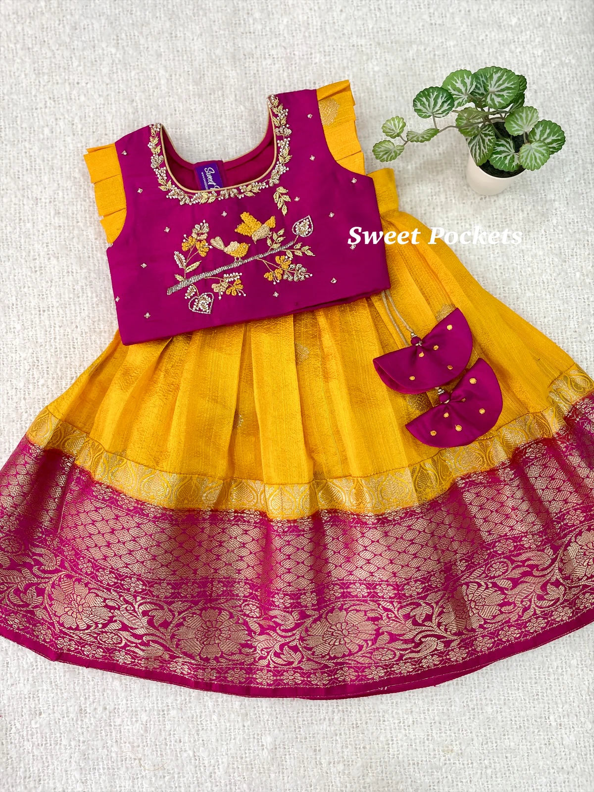 Age: 1-2 year (Croptop)