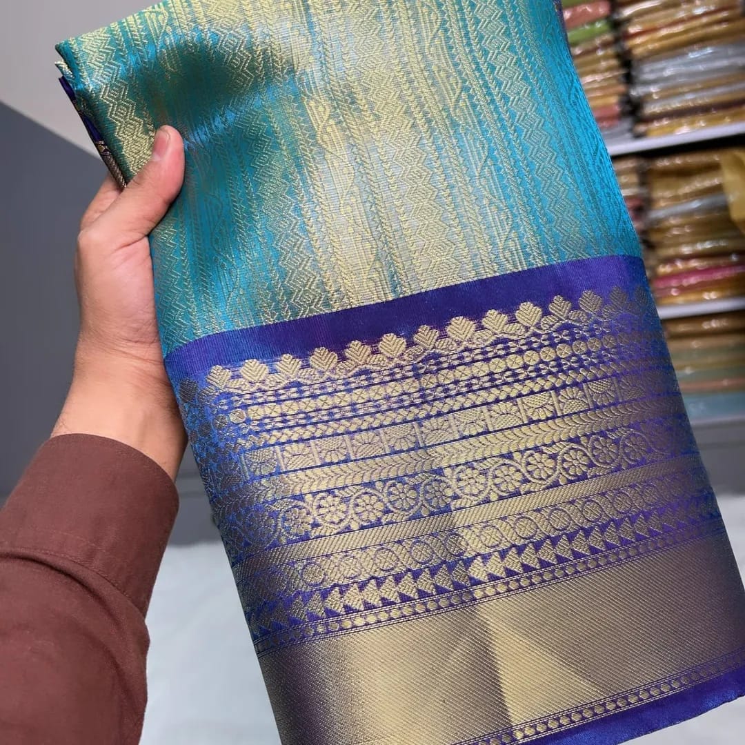 Age: 2-3 year (Ethnic Gown)
