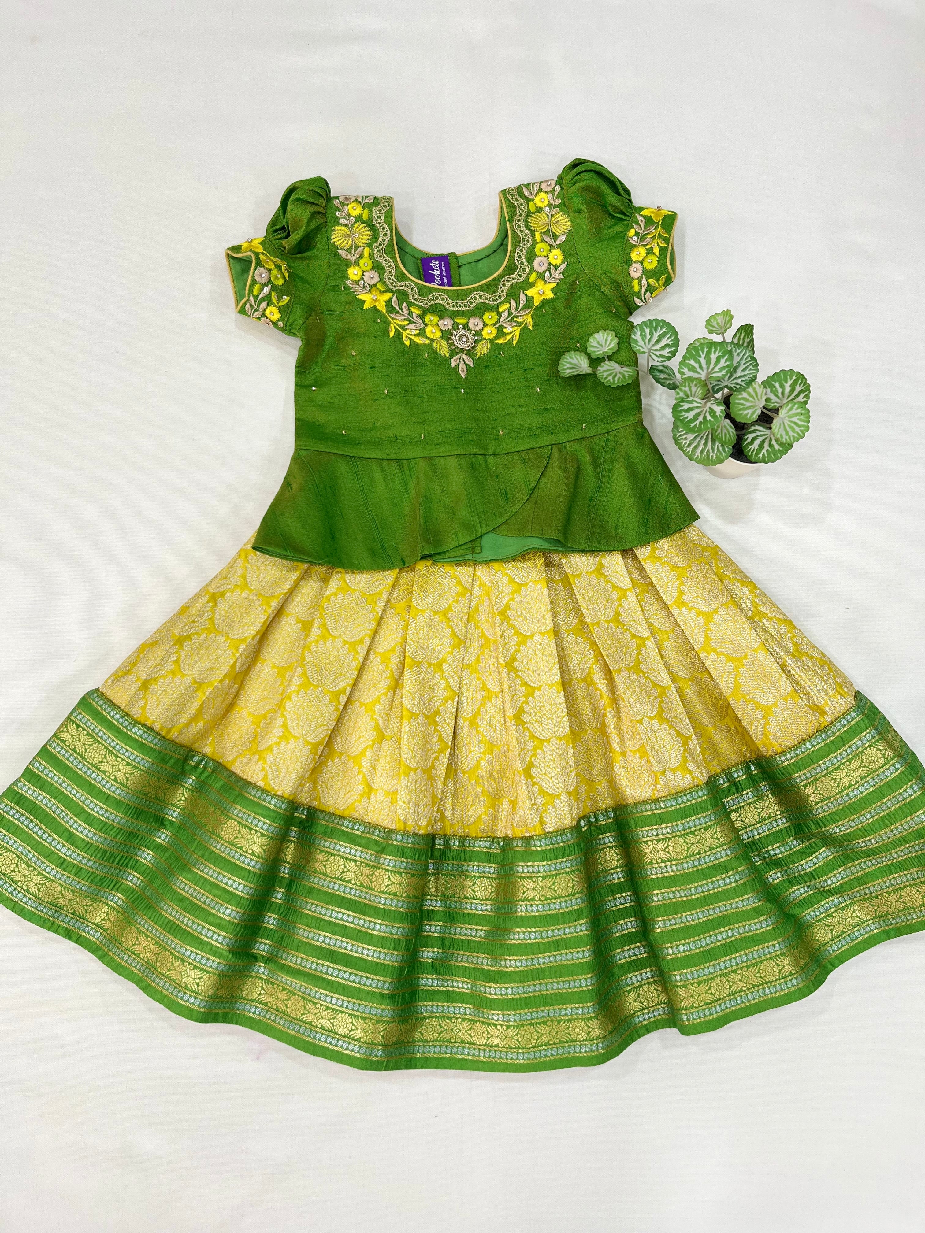 Age : 6-12 months