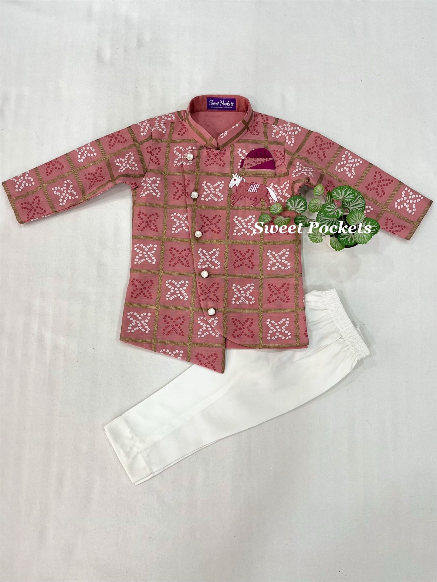 Kurta Pyjama Set
