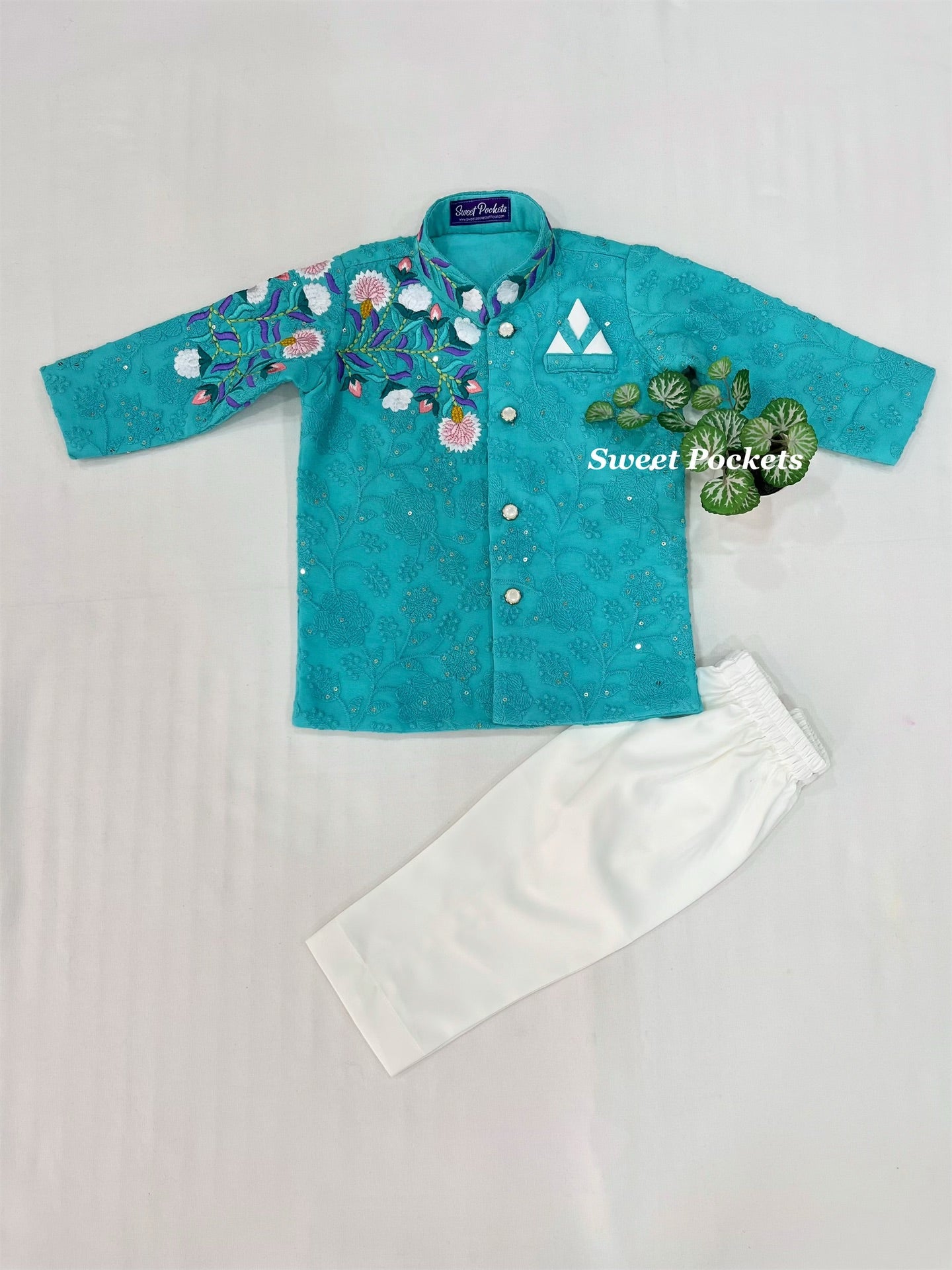 Kurta Pyjama Set