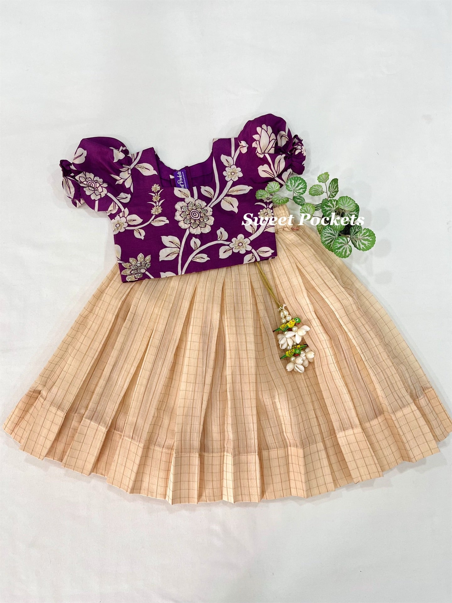 Age: 1-2 year (Croptop)