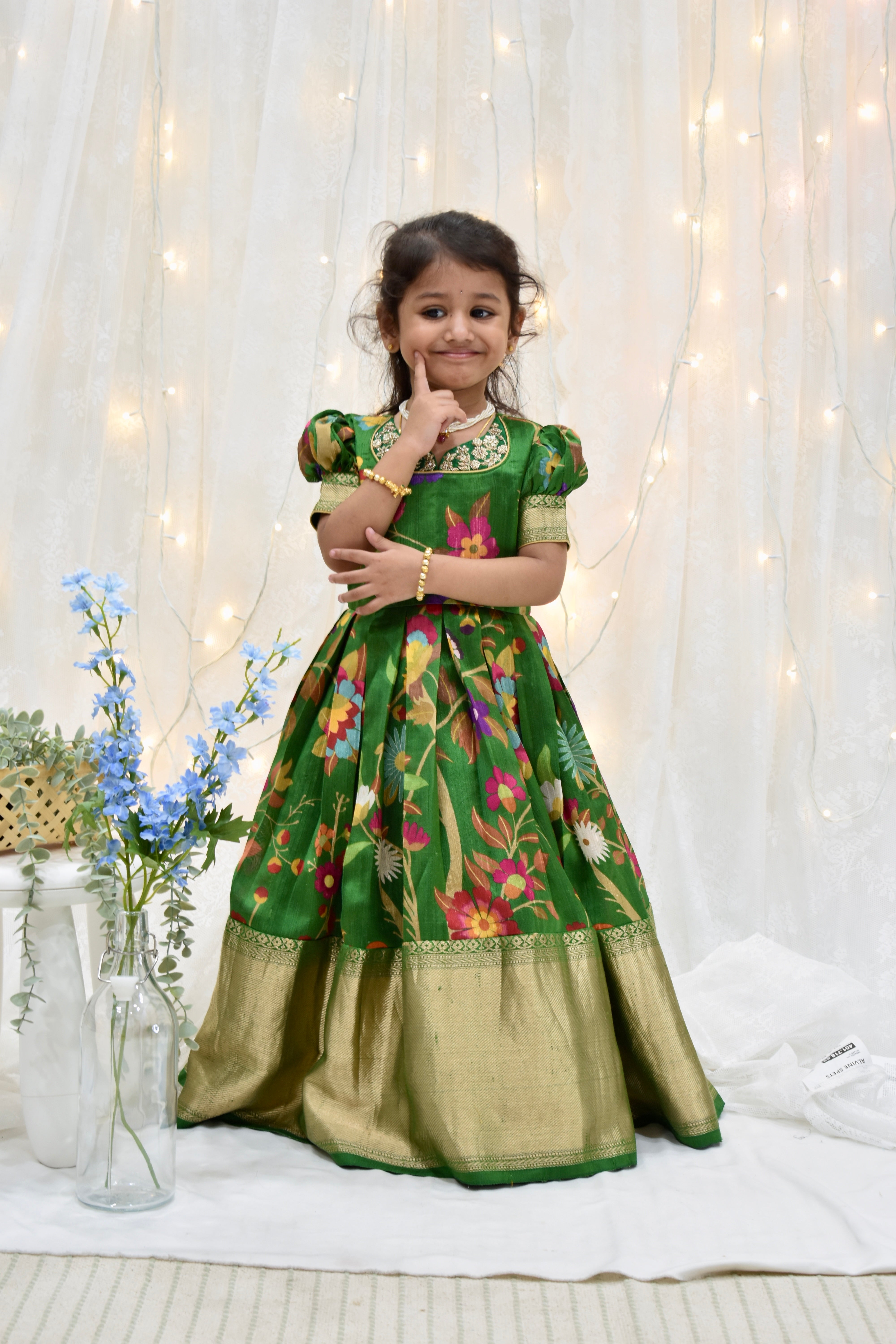 Age: 3-4 year (Ethnic Gown)