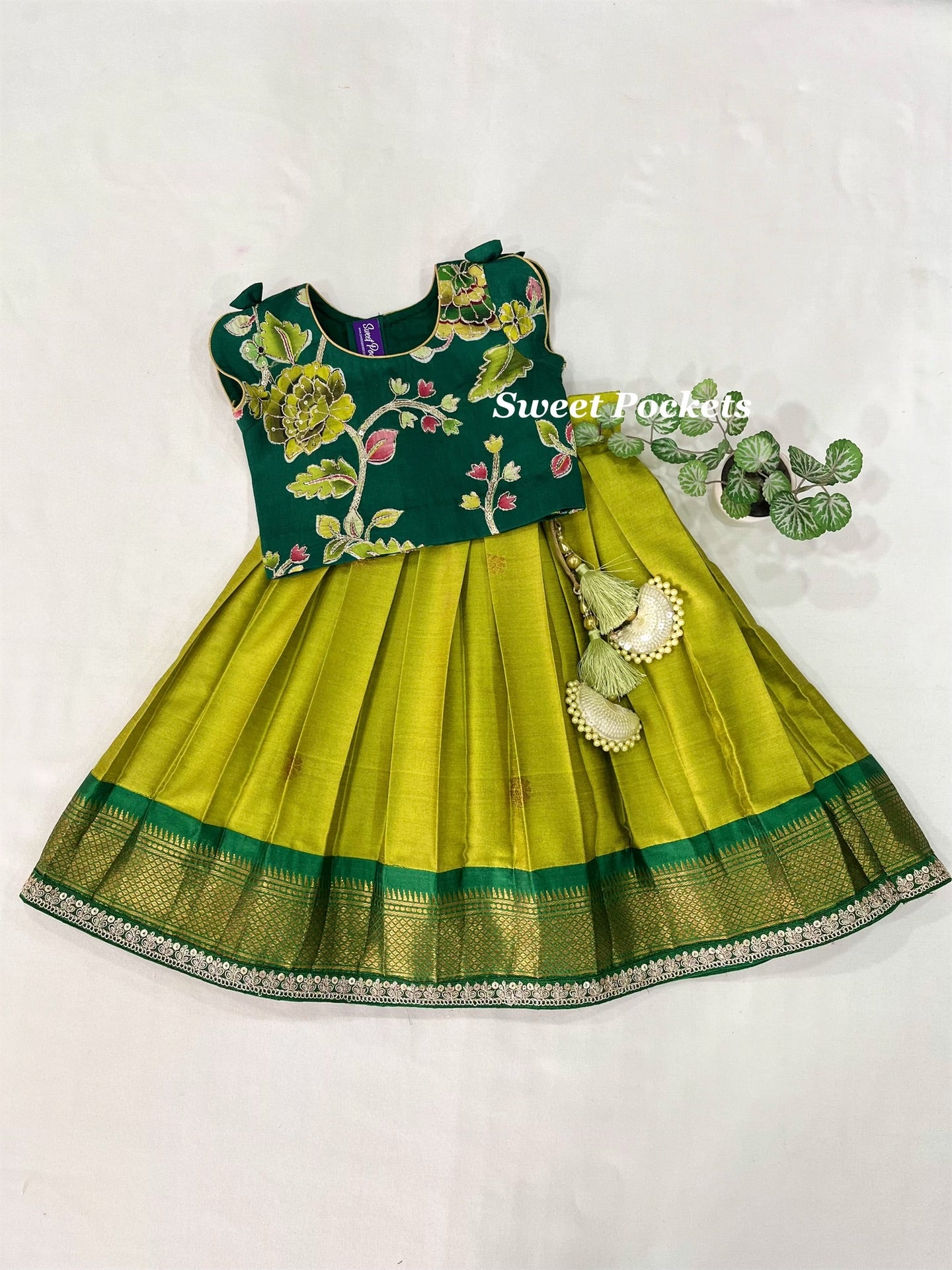 Age: 1-2 year (Croptop)