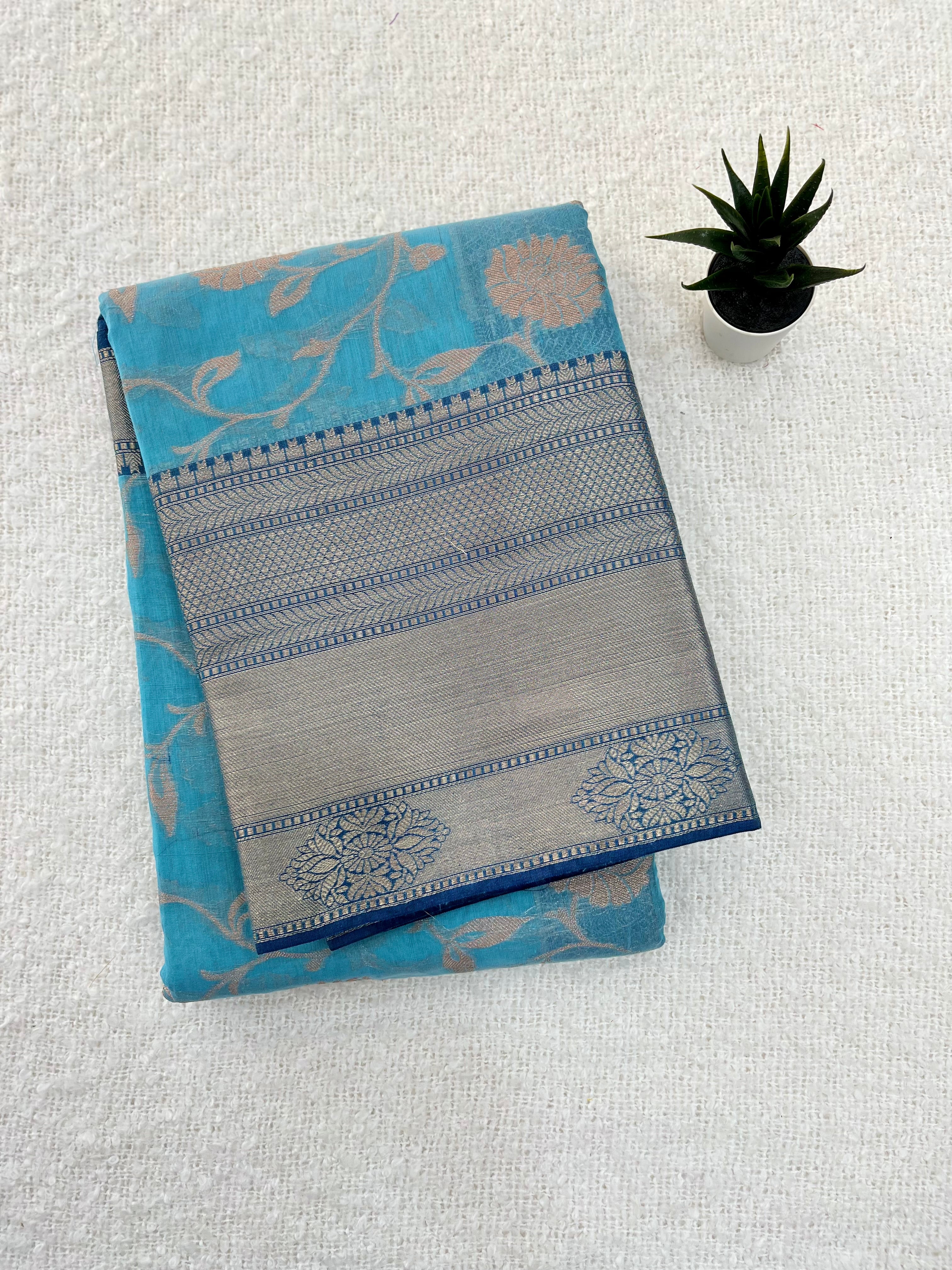 Weaved Zari Banaras