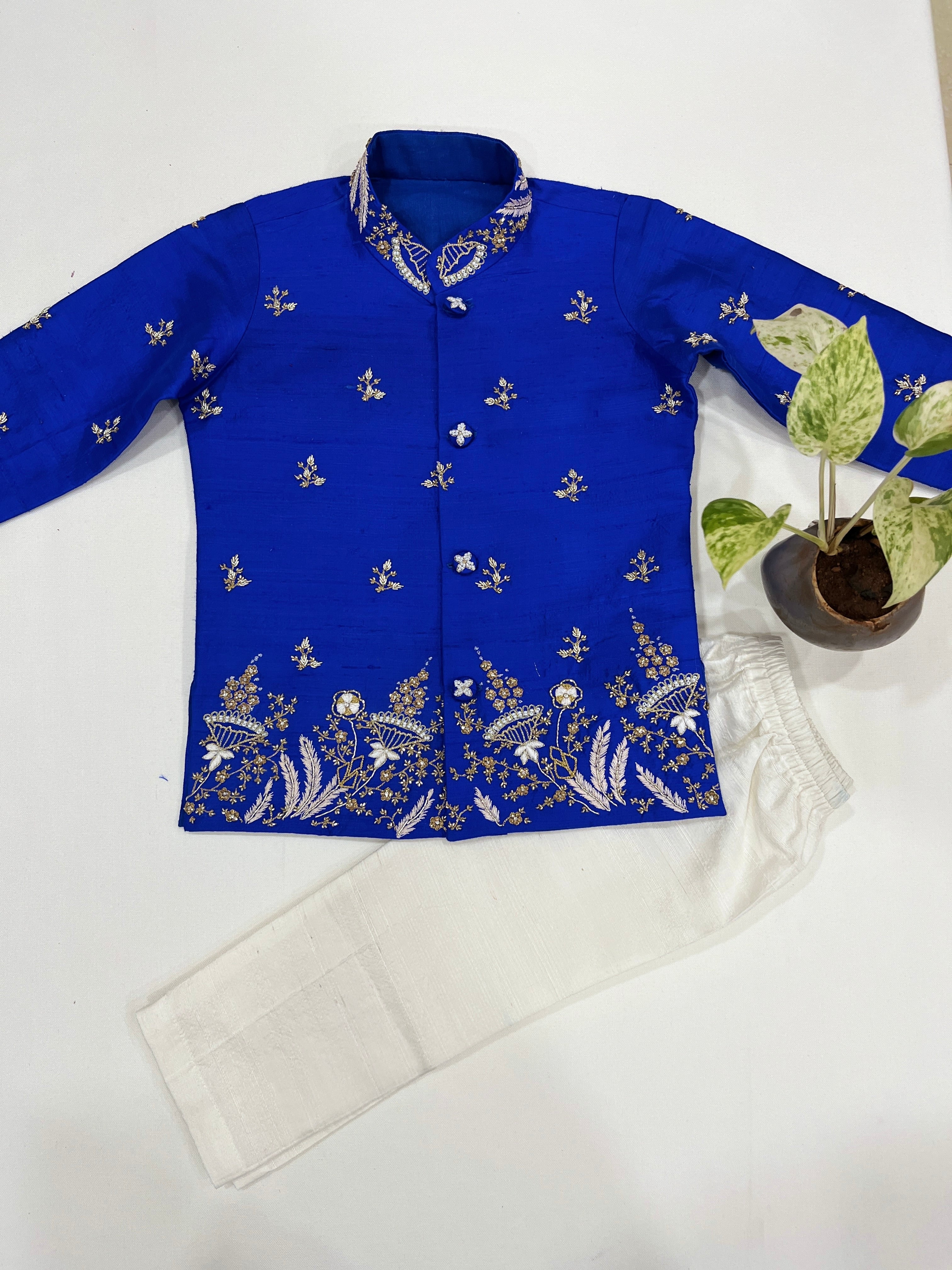 Kurta Pyjama Set