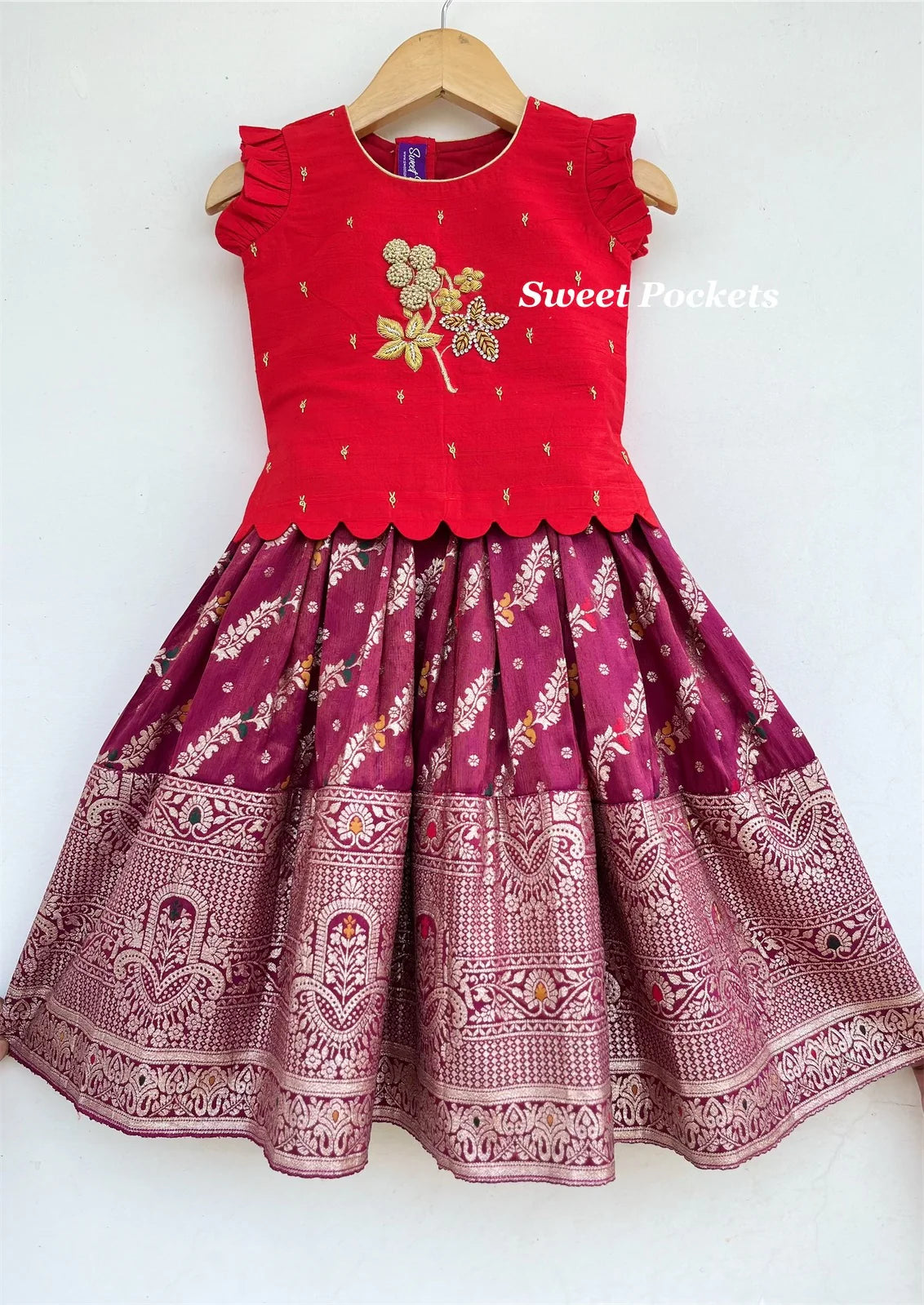 Age: 1-2 year (Lehenga set)