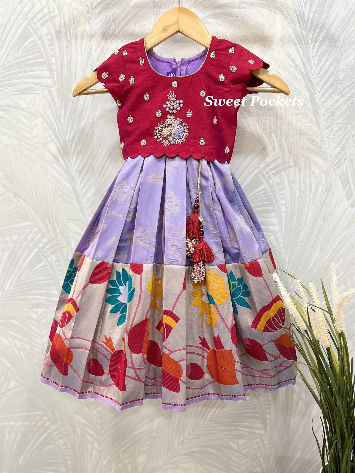 Age: 2-3 year (Lehenga set)