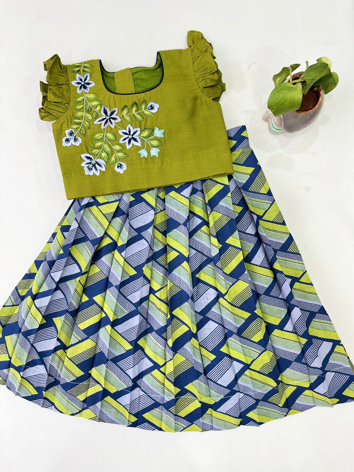 Age : 1-2 year