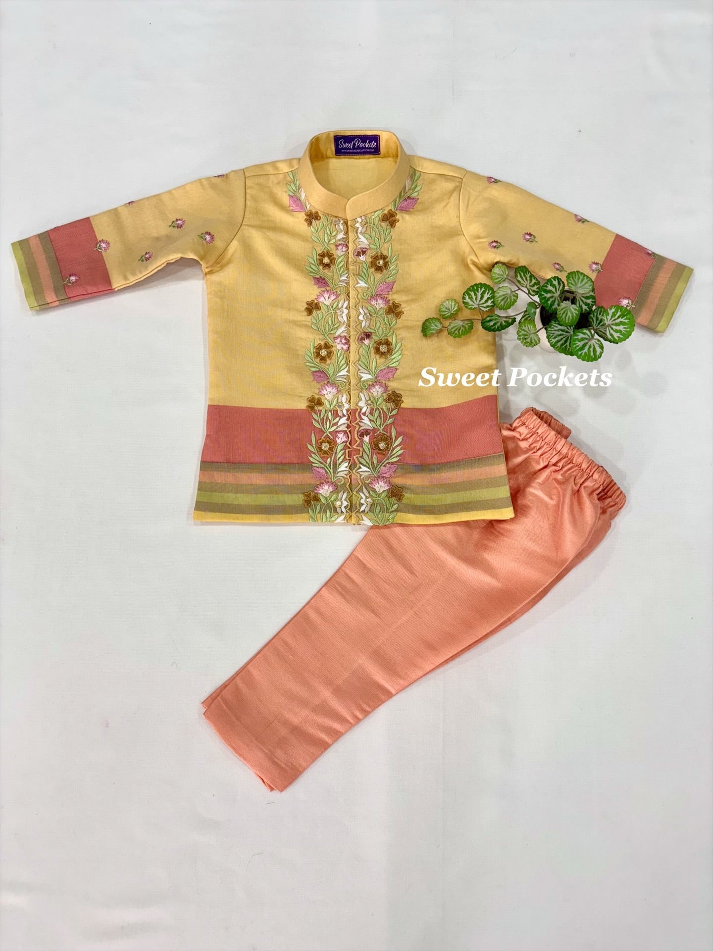 Kurta Pyjama Set