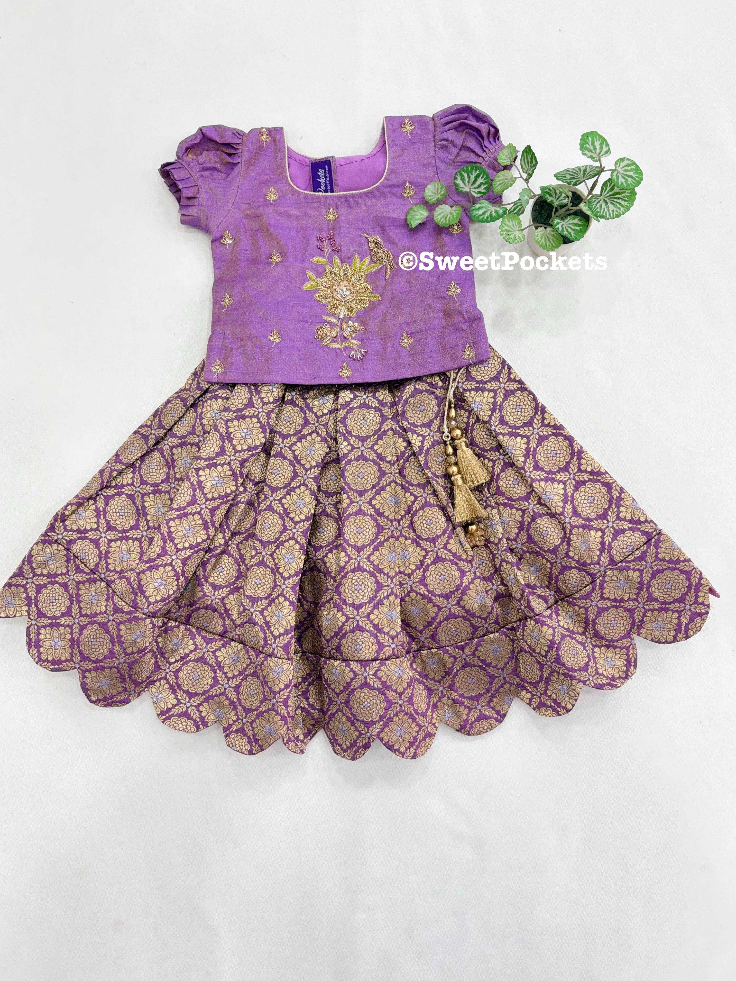 Age: 0-1 year(Lehenga set)