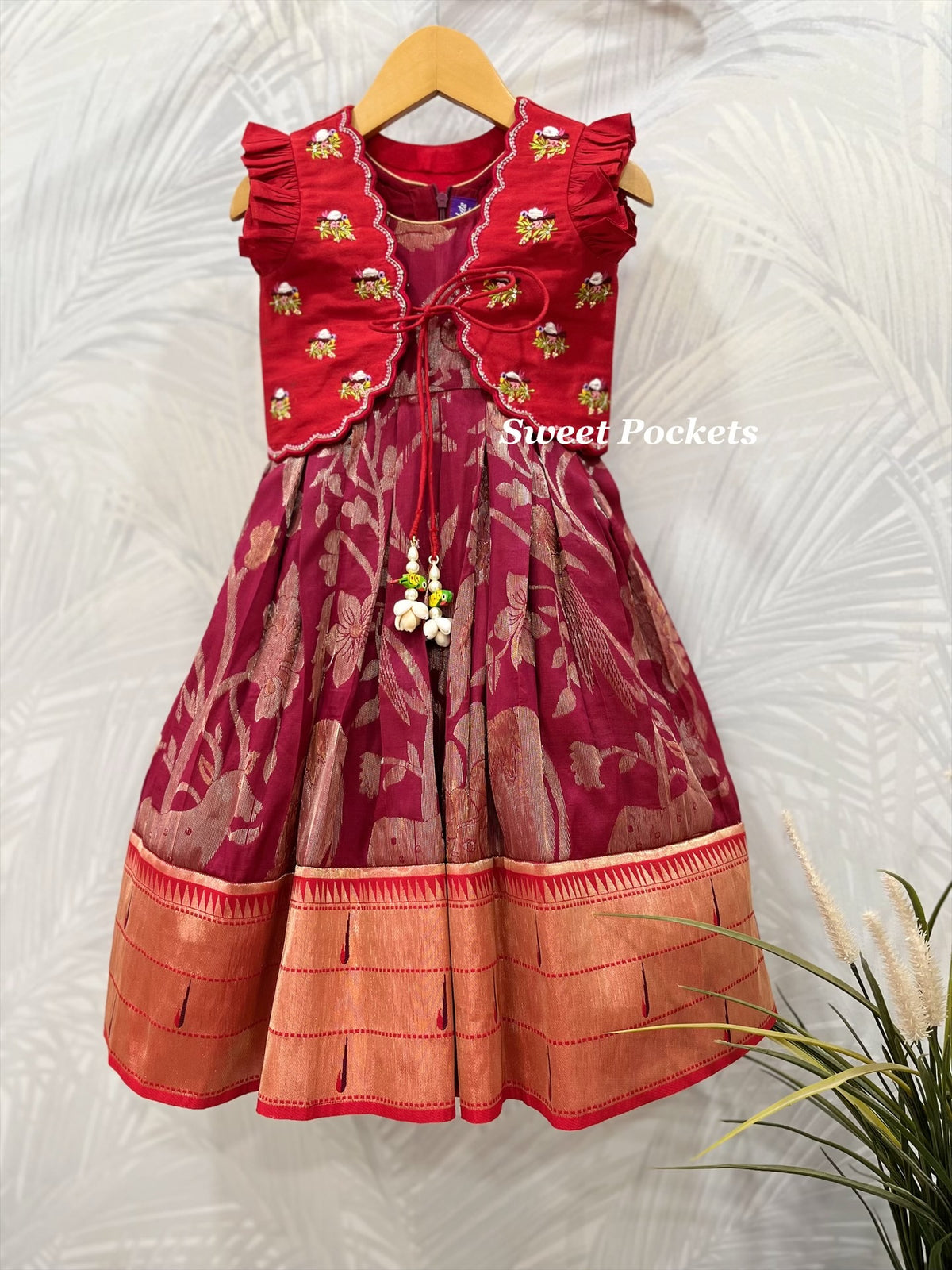 Age: 2-3 year (Ethnic Gown)
