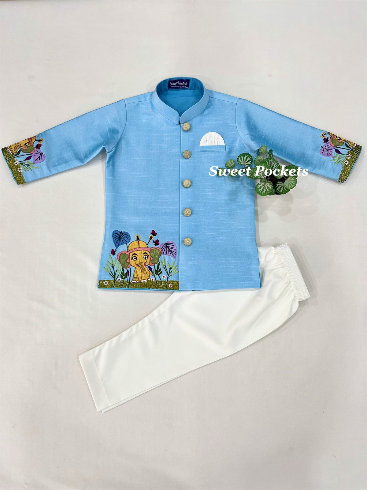 Kurta Pyjama Set