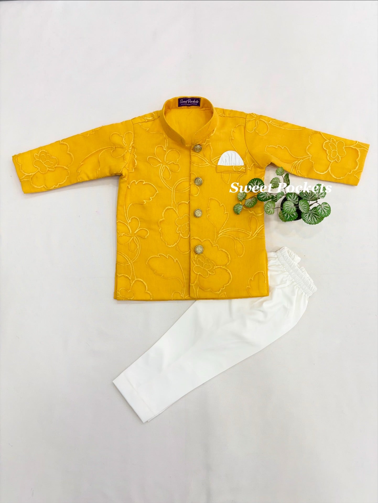 Kurta Pyjama Set