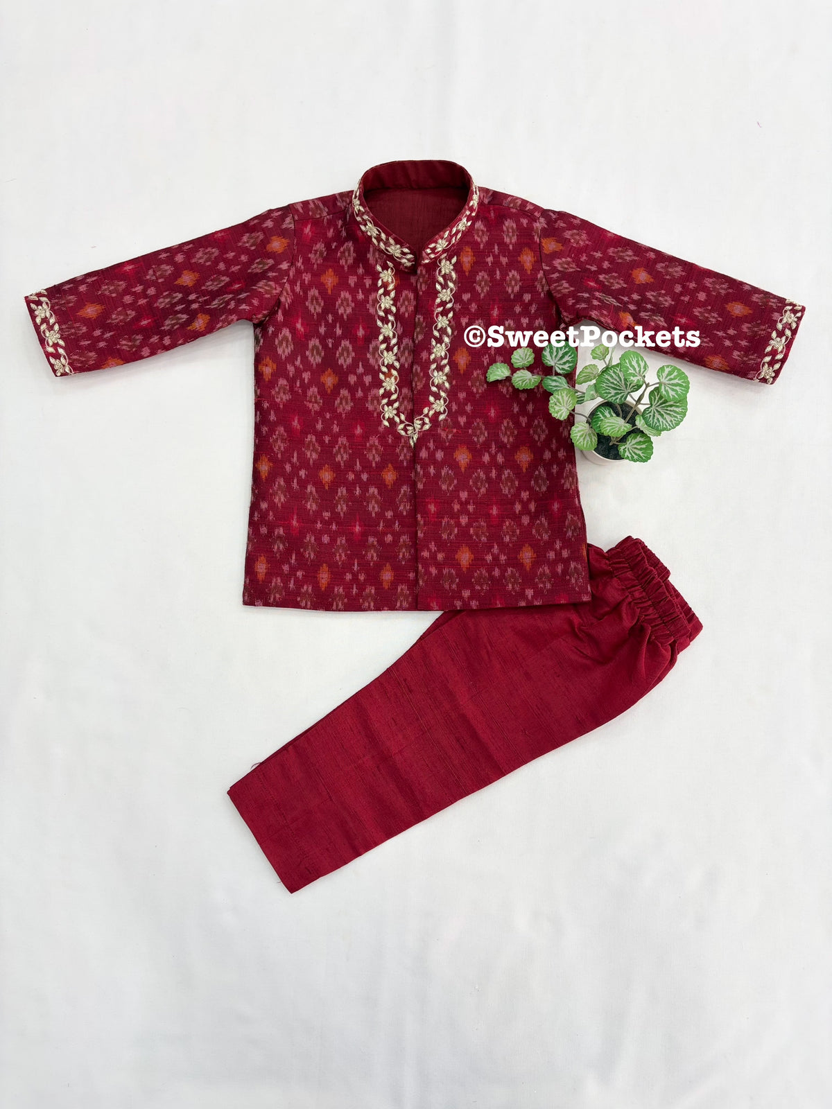 Kurta Pyjama Set
