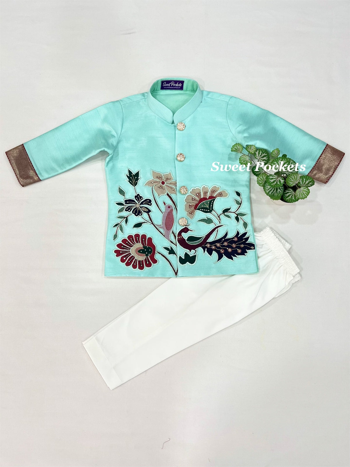Kurta Pyjama Set