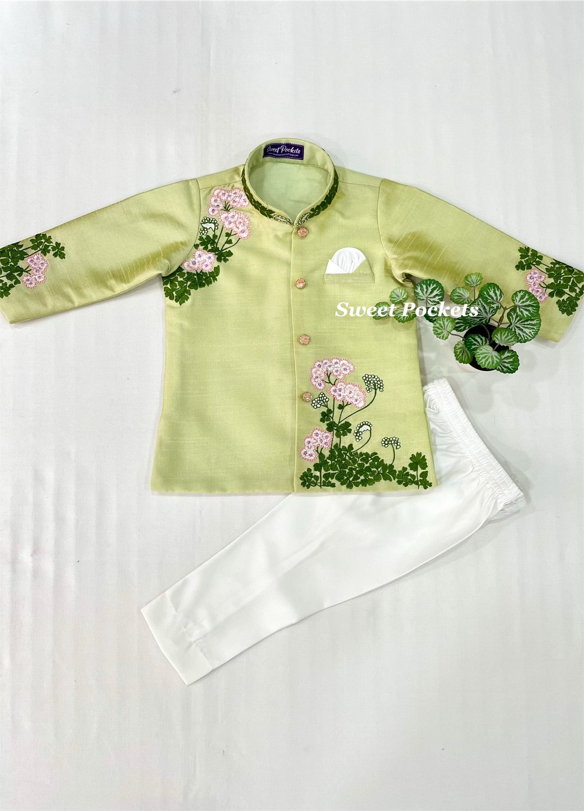 Kurta Pyjama Set