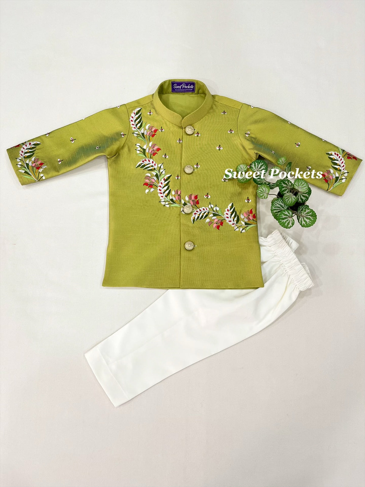 Kurta Pyjama Set