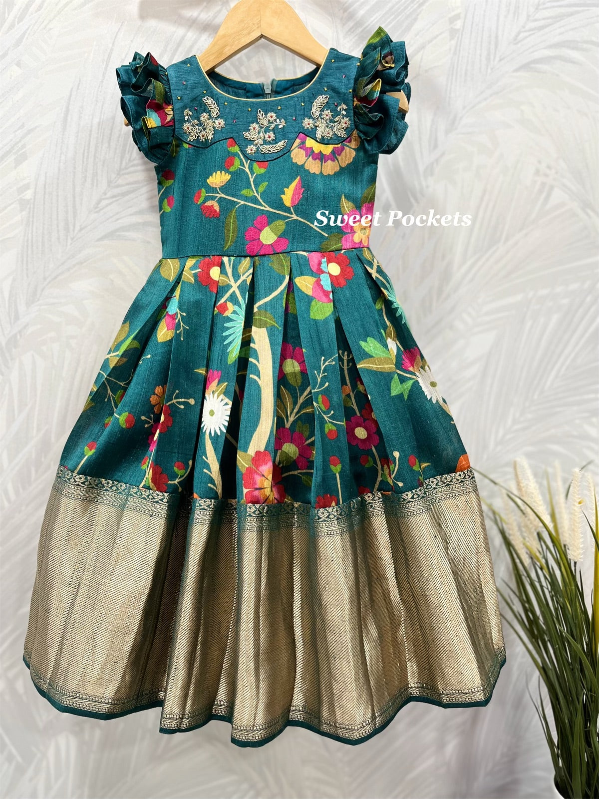 Age: 2-3 year (Ethnic Gown)
