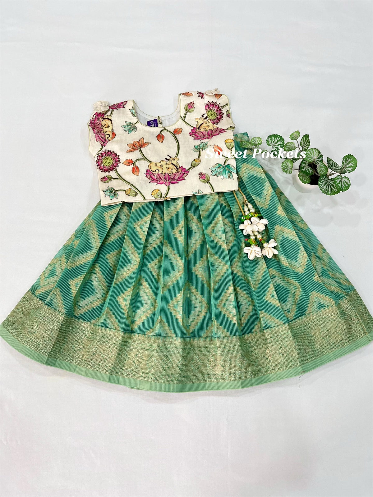 Age: 1-2 year (Croptop)