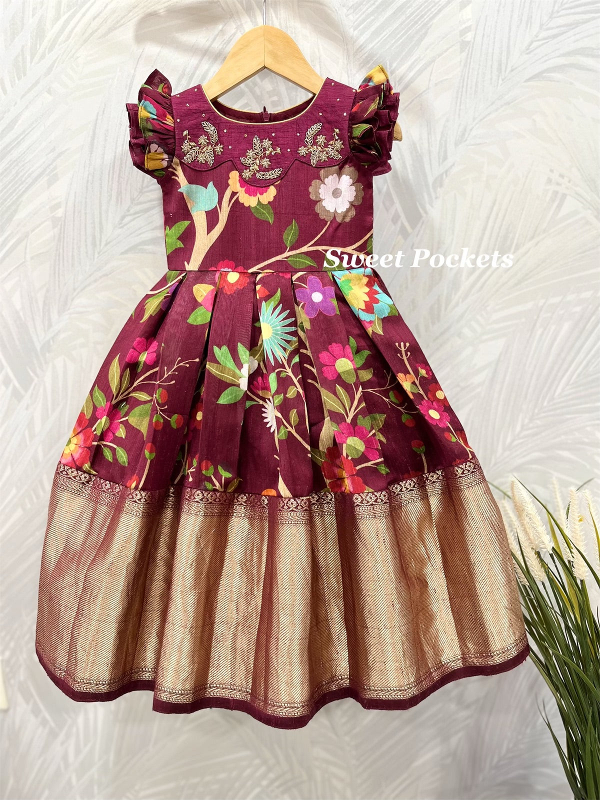 Age: 2-3 year (Ethnic Gown)