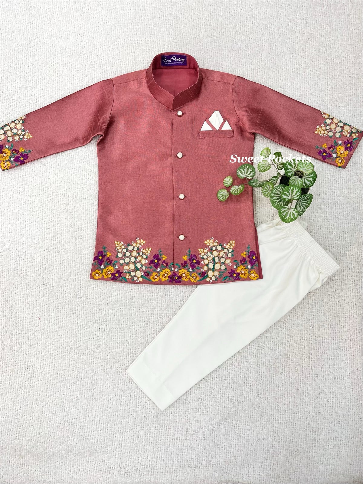 Kurta Pyjama Set