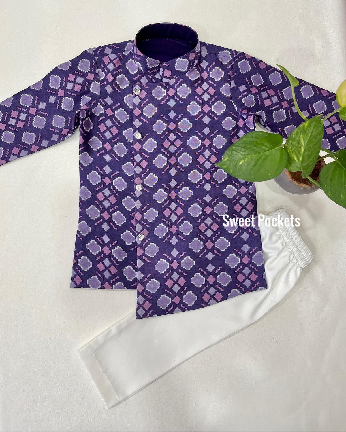 Kurta Pyjama Set