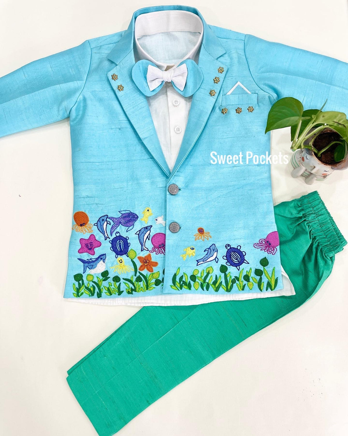 Kurta Pyjama Set